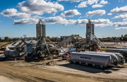 High storage silos and tankers prepare for upcoming projects