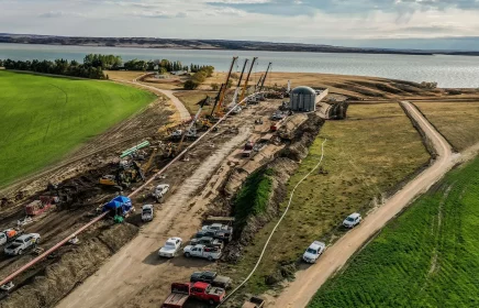 A large scale HDD project spans under a river.